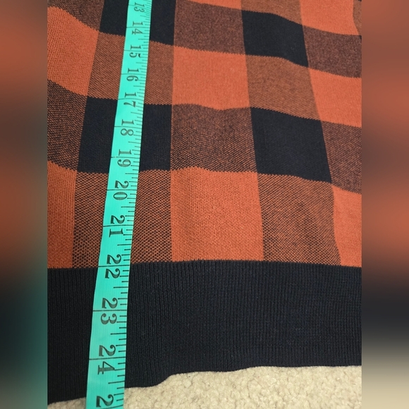 ASPEN Plaid V-Neck Cotton Cardigan Sweater -Burnt Orange and Navy. Size Small - Picture 10 of 10